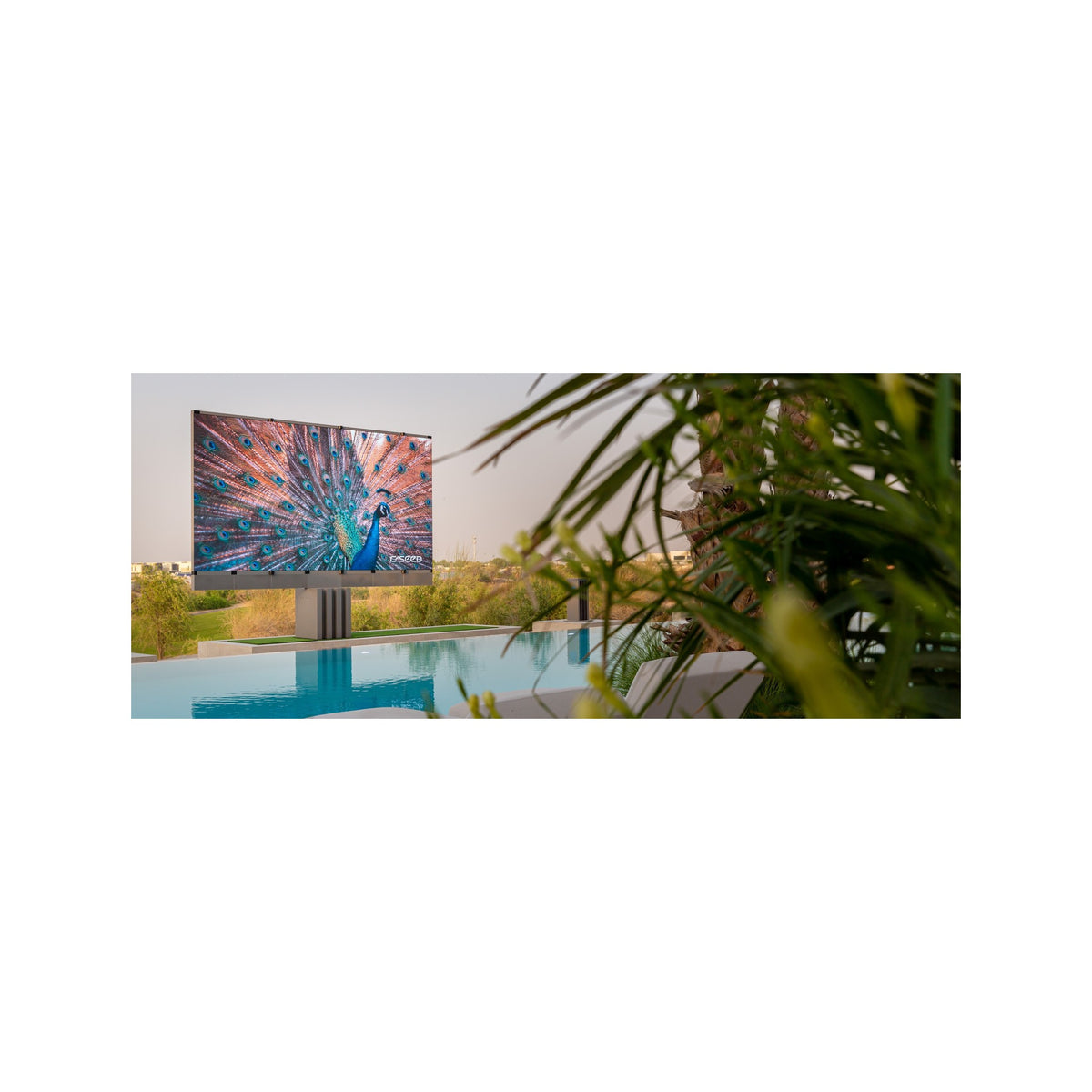 HLR Horizontal Outdoor TV