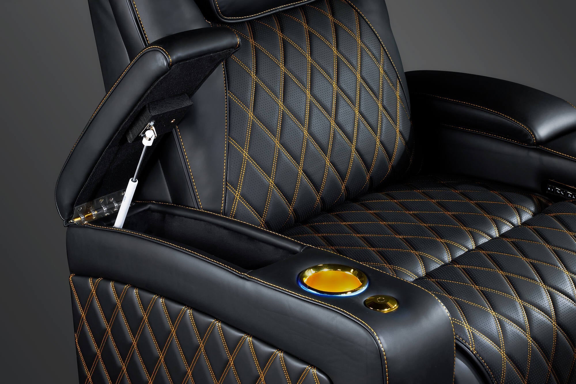 Valencia Oslo Ultimate 20K Italian Semi-Aniline Leather Theater Seating – 2025 Edition